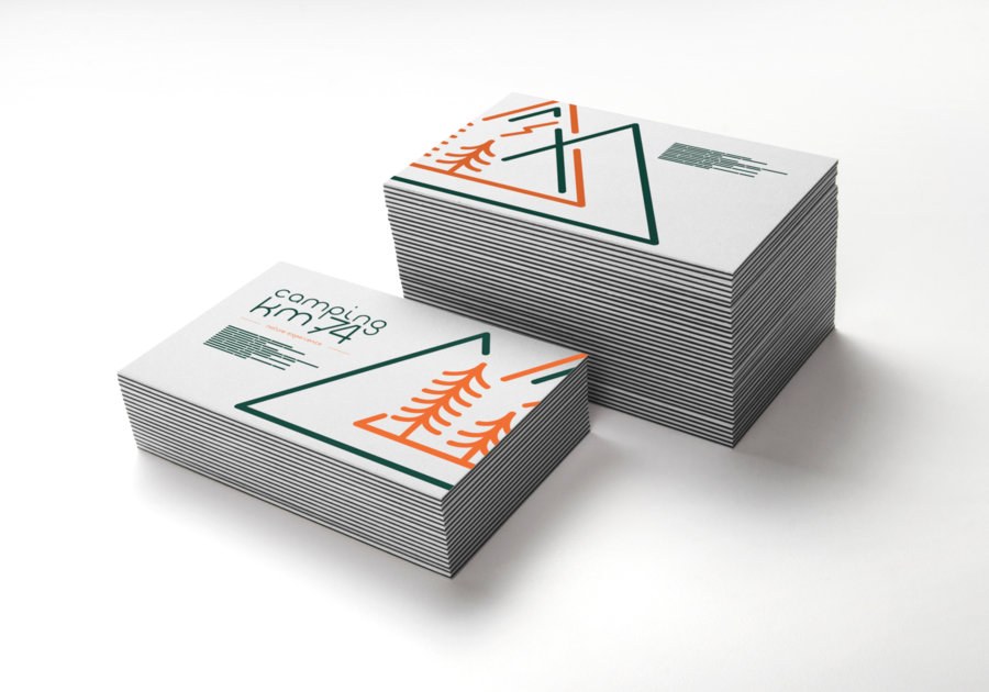 Tarjetas de invitación en papeles especiales