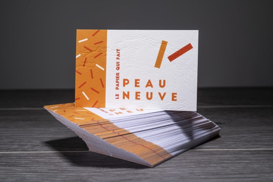 Tarjetas de invitación en papeles texturados — vista 6