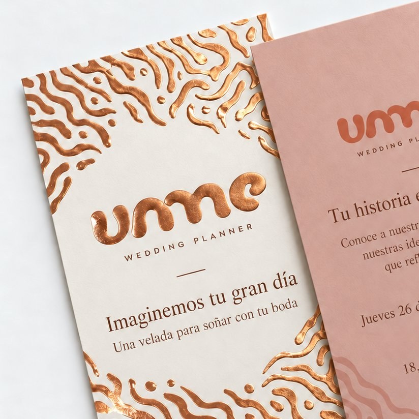 Tarjetas de invitación con stamping en caliente