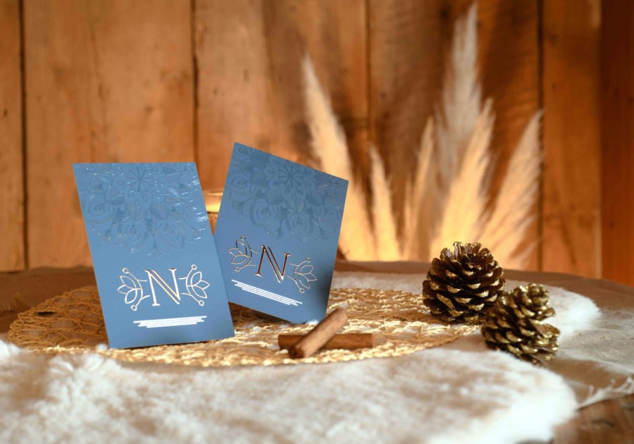Tarjetas postales con stamping y barniz 3D — vista 3
